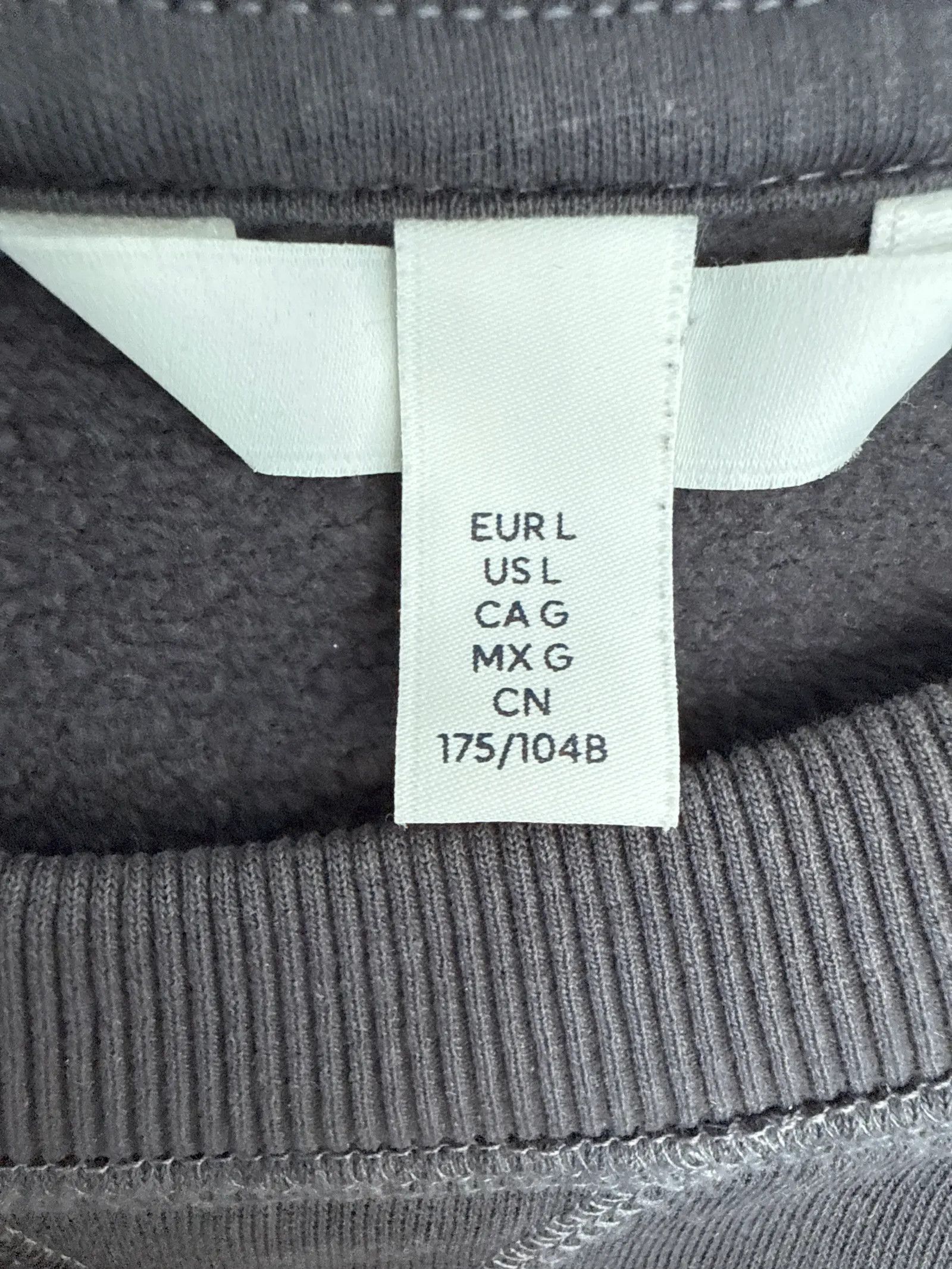 H&M Hm Sweatshirt Size M / US 6-8 / IT 42-44 - 2 Thumbnail