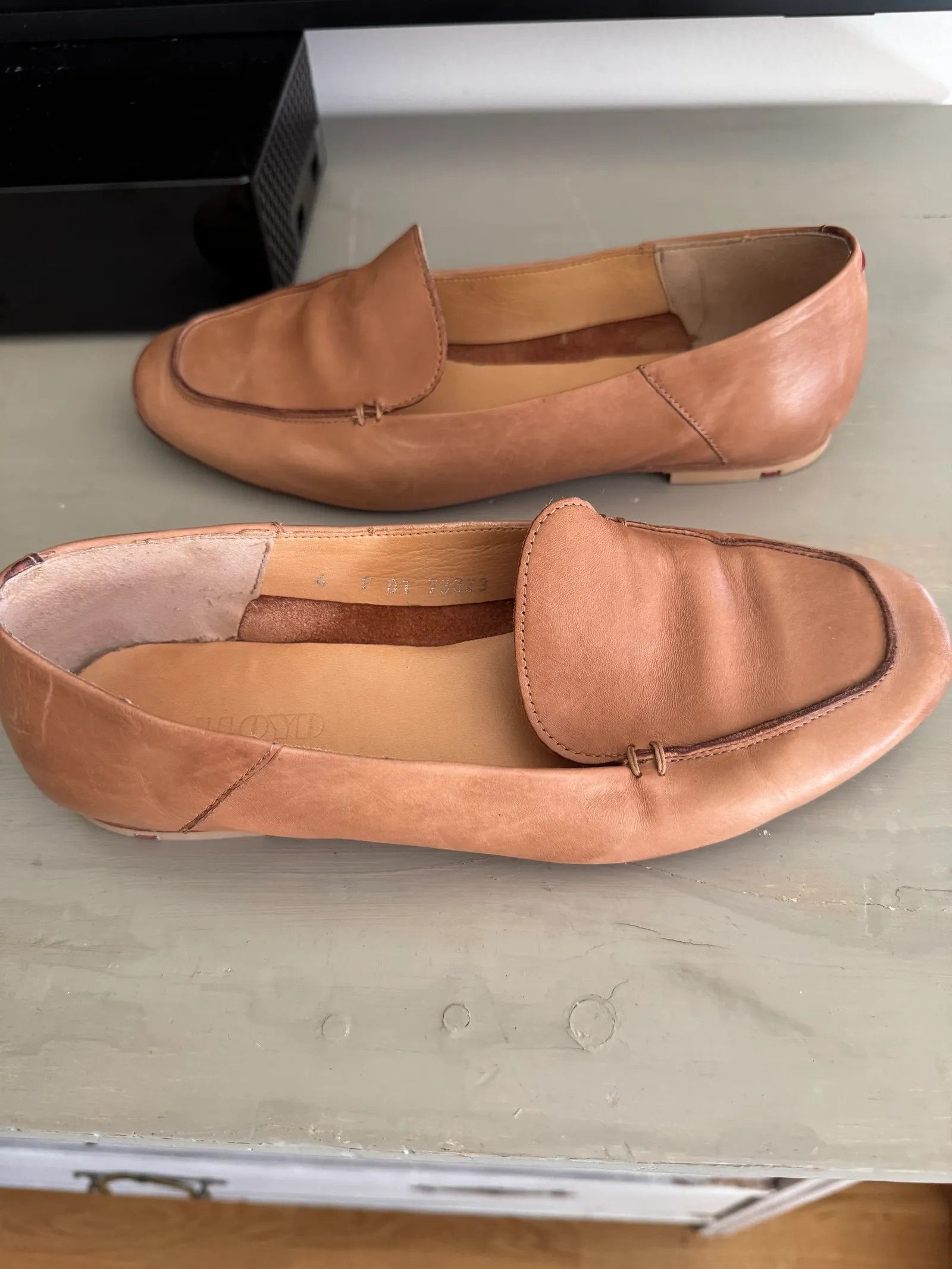 Other Lloyds Loafers Size US 7 / IT 37 - 2 Thumbnail
