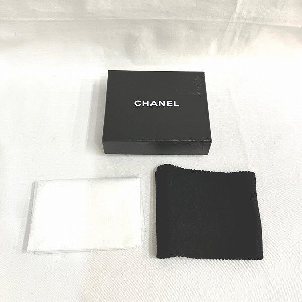 Chanel Chanel Chanel Caviar Skin Double Flap Wallet Leather Short Wallet in Good Condition Size ONE SIZE - 6 Thumbnail