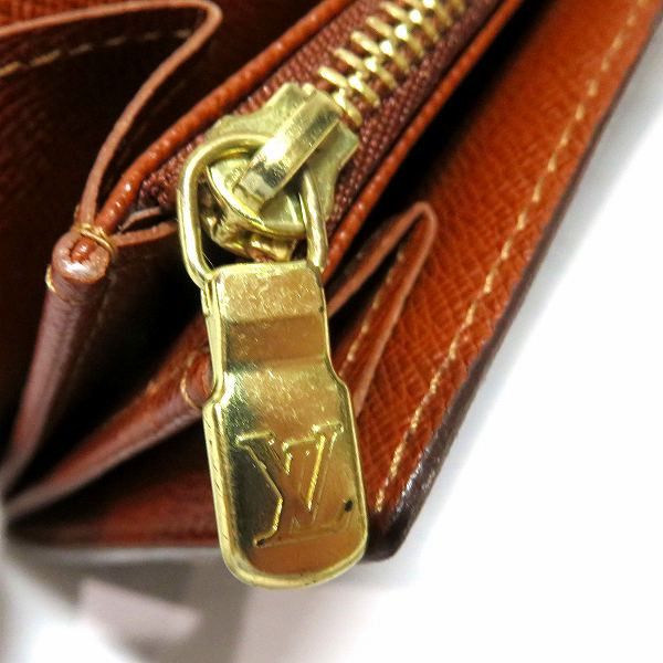 Louis Vuitton Louis Vuitton Louis Vuitton Monogram Long Wallet M617265 Canvas Long Wallet M617265 in Great Condition Size ONE SIZE - 9 Thumbnail