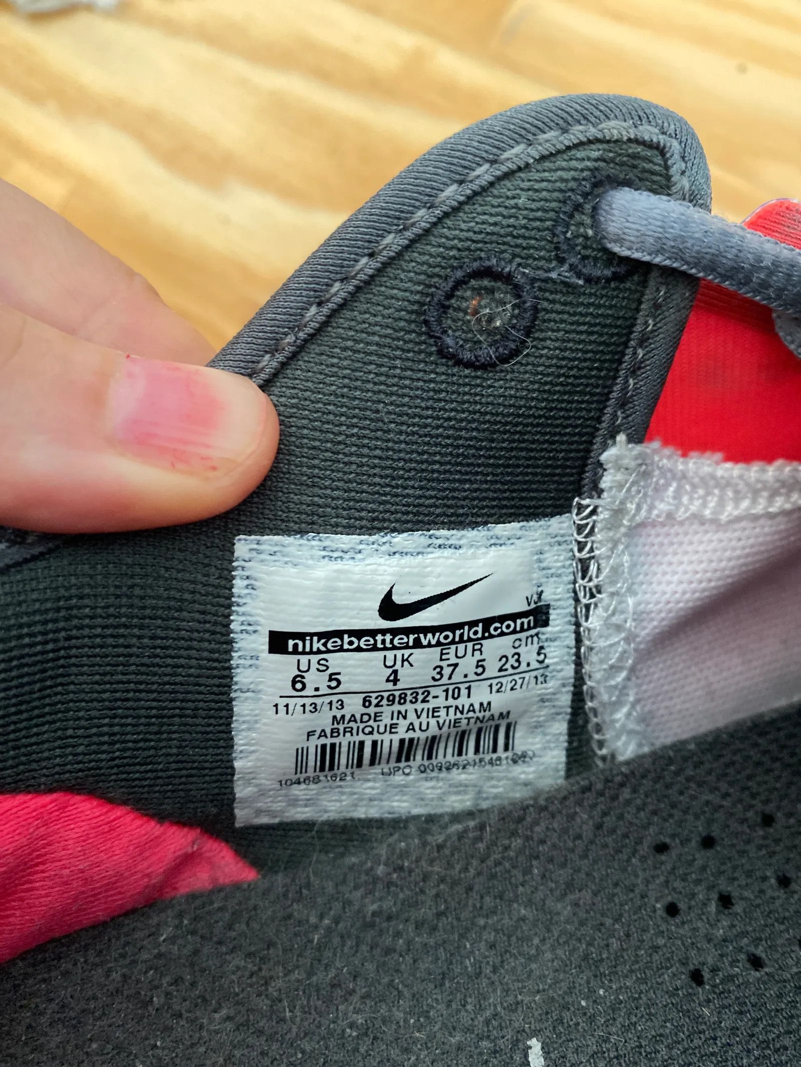 Nike Nike Sneakers Size US 7.5 / IT 37.5 - 2 Thumbnail