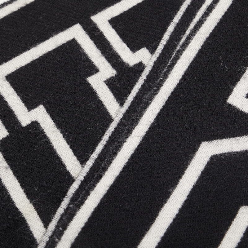 Louis Vuitton Louis Vuitton Louis Vuitton Wool Cashmere Scarf M71317 Canvas Scarf M71317 in Very Good Condition Size ONE SIZE - 3 Thumbnail