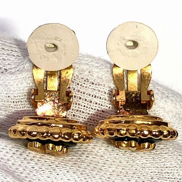 Chanel Chanel Chanel Clover Faux Pearl Earrings Plastic Earrings in Good Condition Size ONE SIZE - 6 Thumbnail