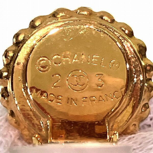 Chanel Chanel Chanel Clover Faux Pearl Earrings Plastic Earrings in Good Condition Size ONE SIZE - 5 Thumbnail