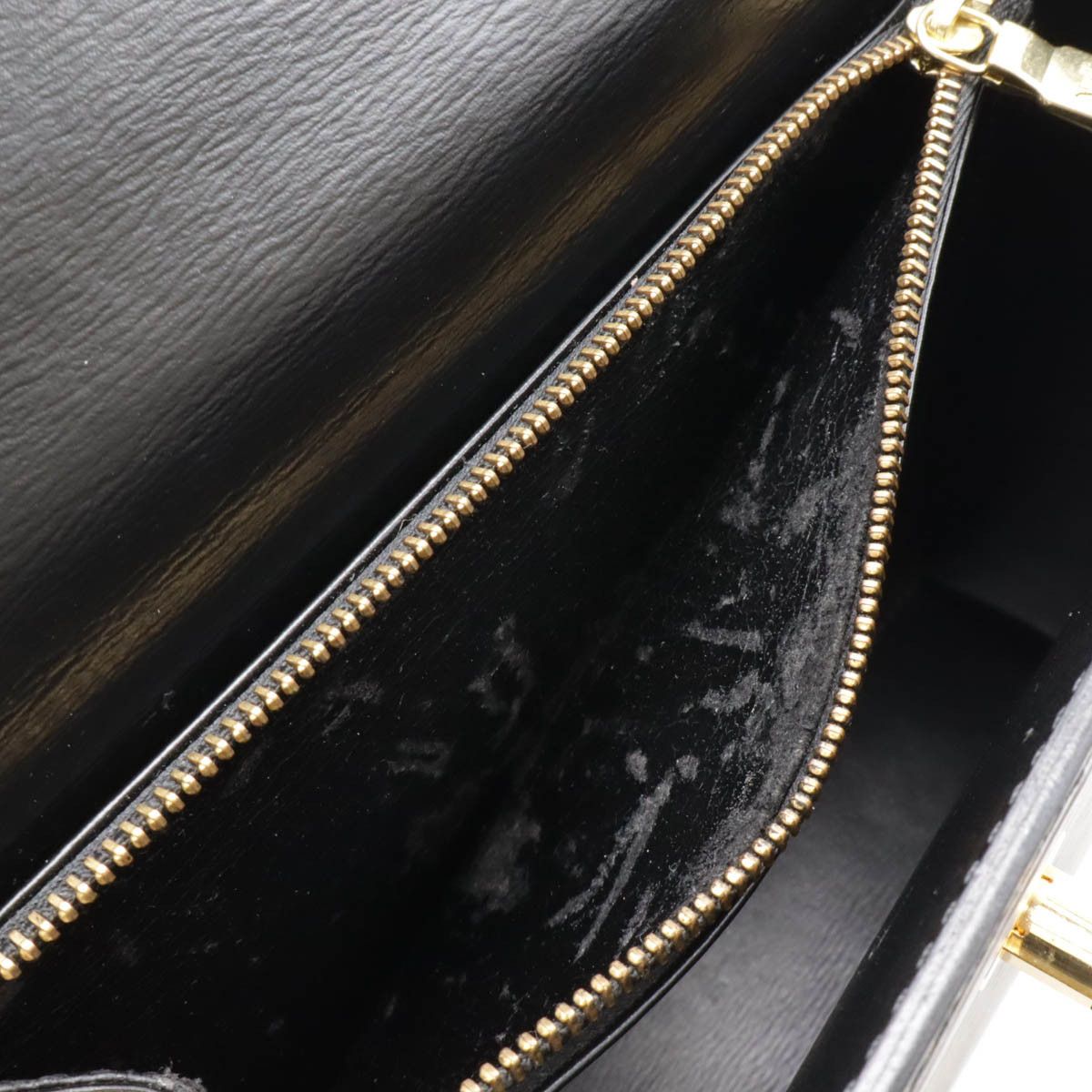 Louis Vuitton Louis Vuitton Louis Vuitton Epi Leather Malzerbe Handbag Black Leather Handbag M52372 in Very Good Condition Size ONE SIZE - 8 Thumbnail