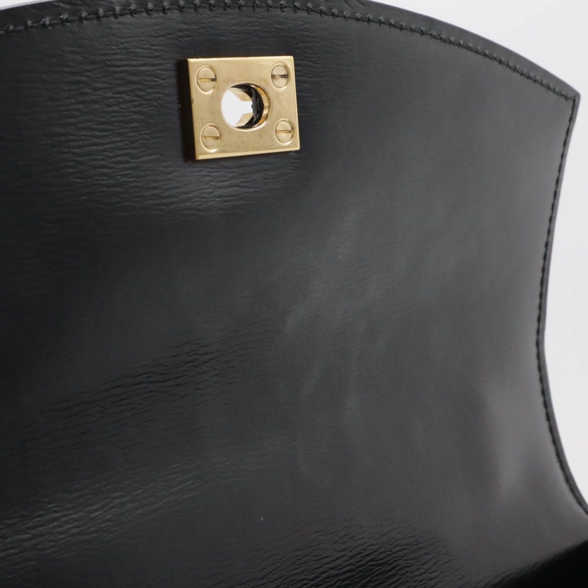 Louis Vuitton Louis Vuitton Louis Vuitton Epi Leather Malzerbe Handbag Black Leather Handbag M52372 in Very Good Condition Size ONE SIZE - 9 Thumbnail
