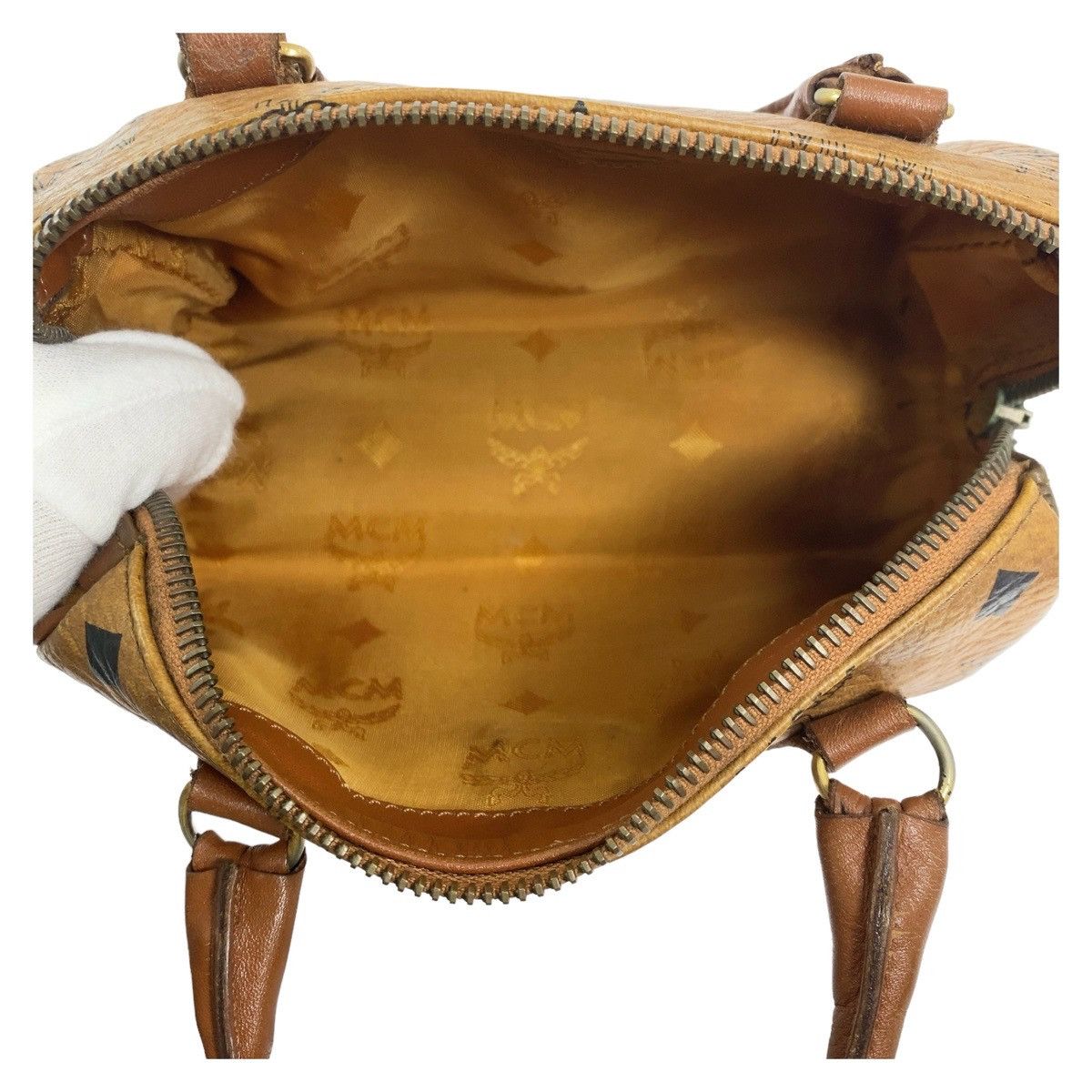 MCM MCM MCM Leather Logo Brown Gold 2way Shoulder Handbag Leather Handbag in Very Good Condition Size ONE SIZE - 10 Thumbnail