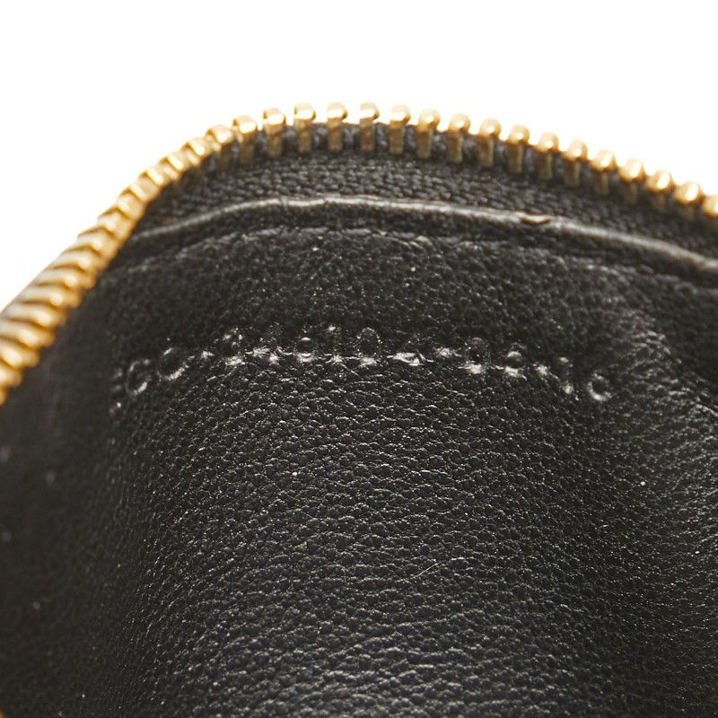 Yves Saint Laurent Yves Saint Laurent Saint Laurent Leather Zip Card Case Leather Card Case in Very Good Condition Size ONE SIZE - 8 Thumbnail