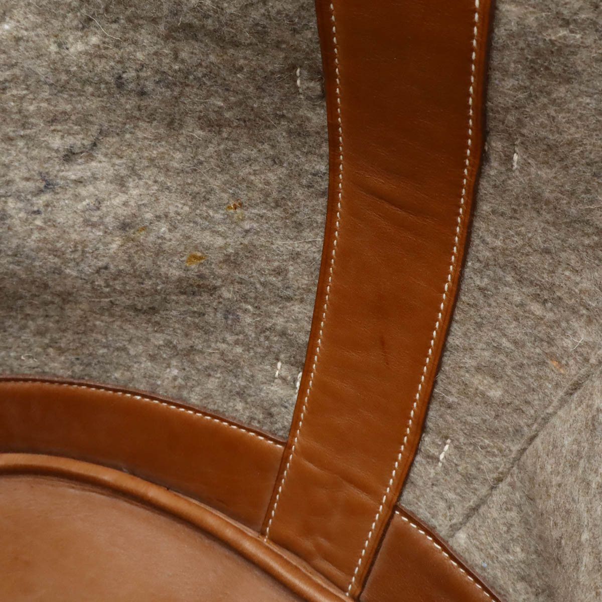 Hermes Hermes Hermes Felt Leather Sac Camail MM Shoulder Bag Canvas Shoulder Bag in Very Good Condition Size ONE SIZE - 5 Thumbnail