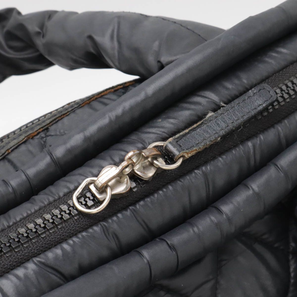 Chanel Chanel Chanel Coco Cocoon Quilted Tote Bag Black Canvas Tote Bag A47205 in Good Condition Size ONE SIZE - 5 Thumbnail