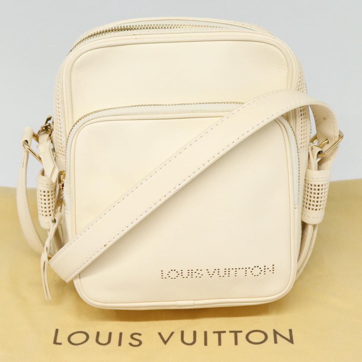 Louis Vuitton Bequia White Leather Shoulder Bag (Pre-Owned) Size ONE SIZE - 8 Thumbnail