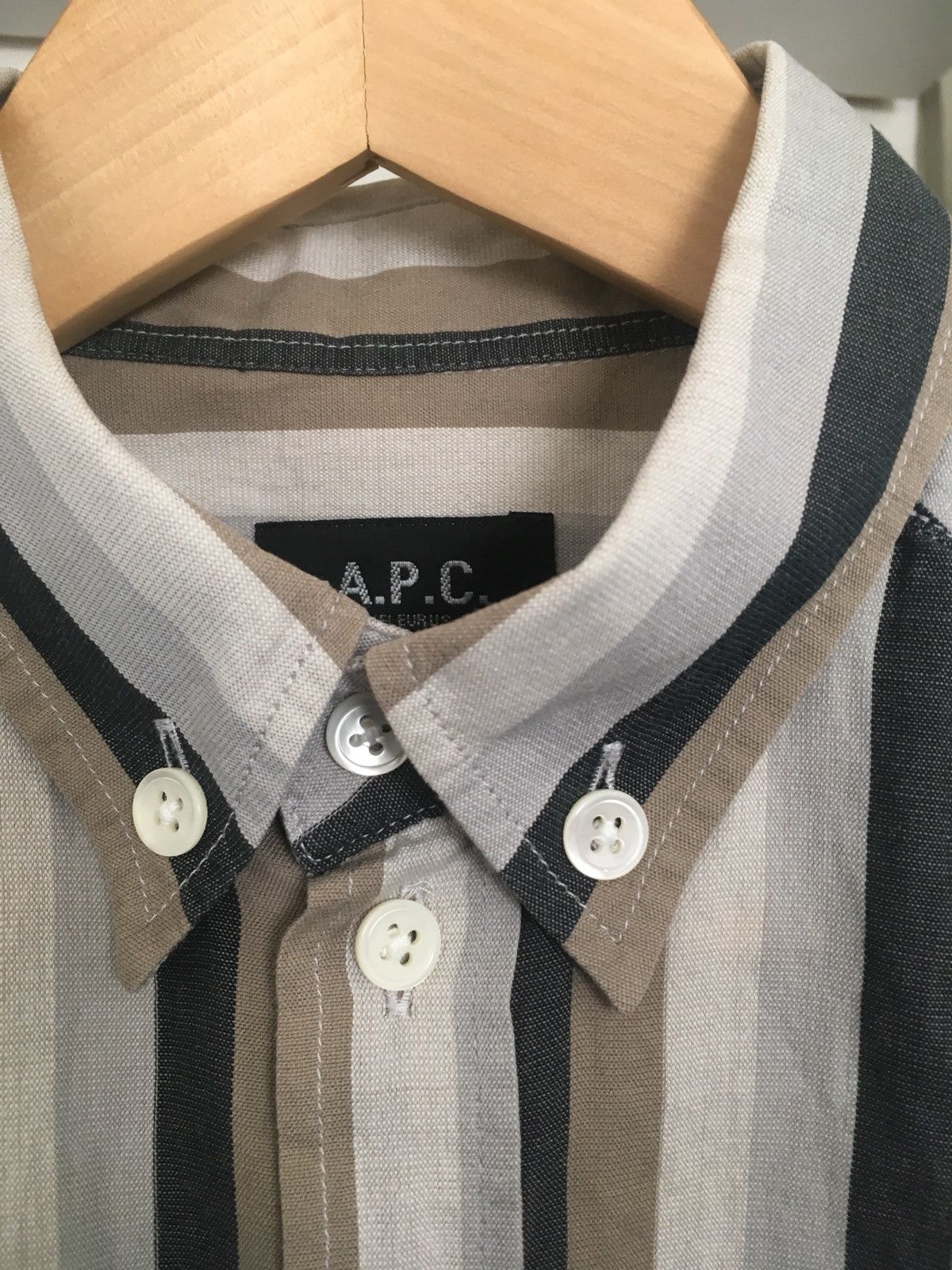 A.P.C. Striped Button-Up Short Sleeve Shirt Size US S / EU 44-46 / 1 - 2 Thumbnail