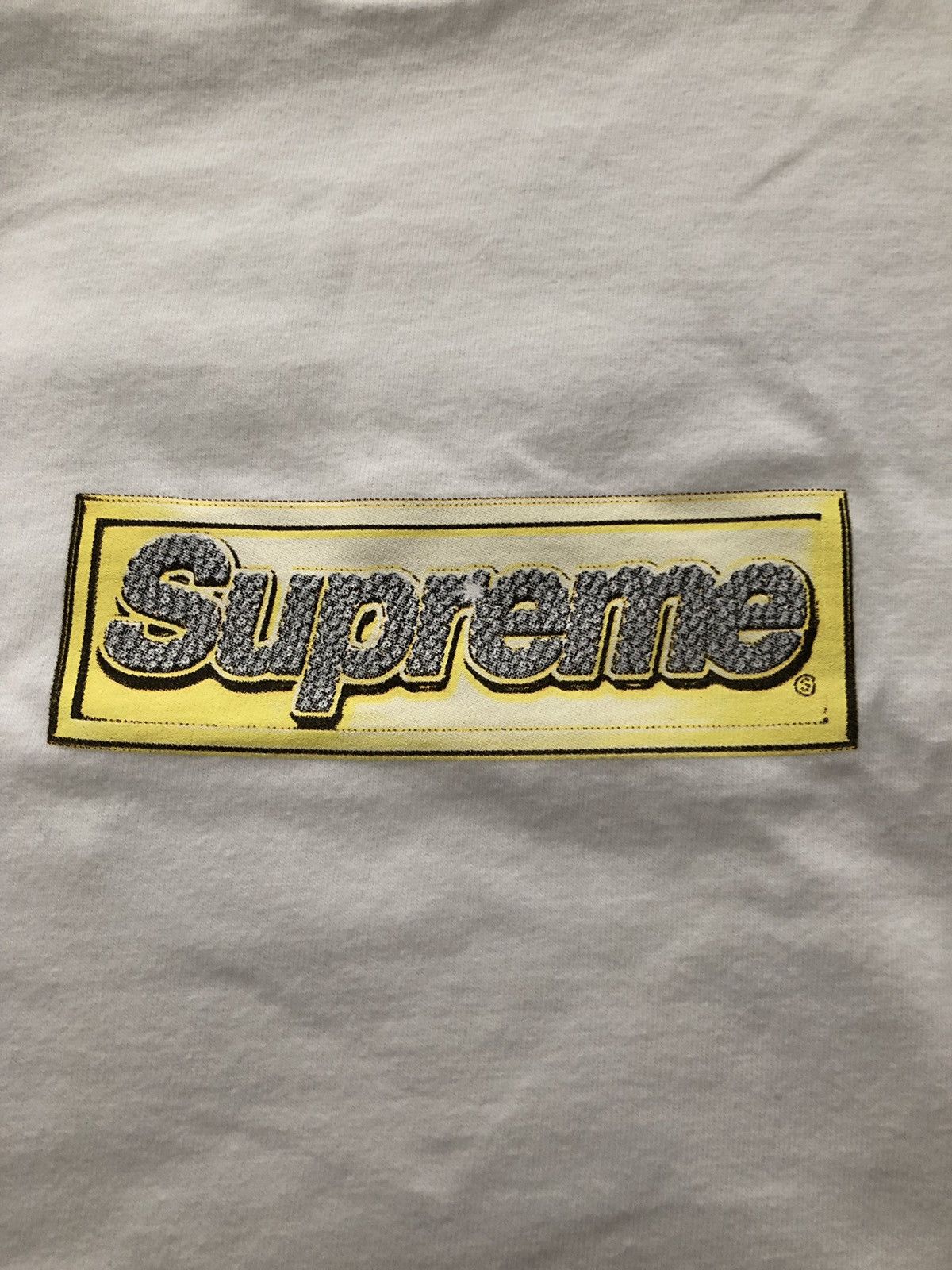 Supreme White Bling Box Logo Tee Size US XL / EU 56 / 4 - 5 Thumbnail