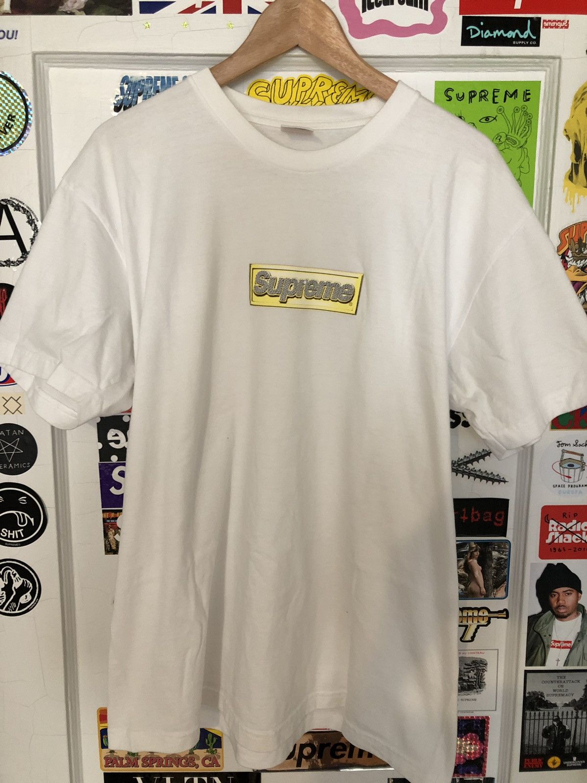 Supreme White Bling Box Logo Tee Size US XL / EU 56 / 4 - 1 Thumbnail