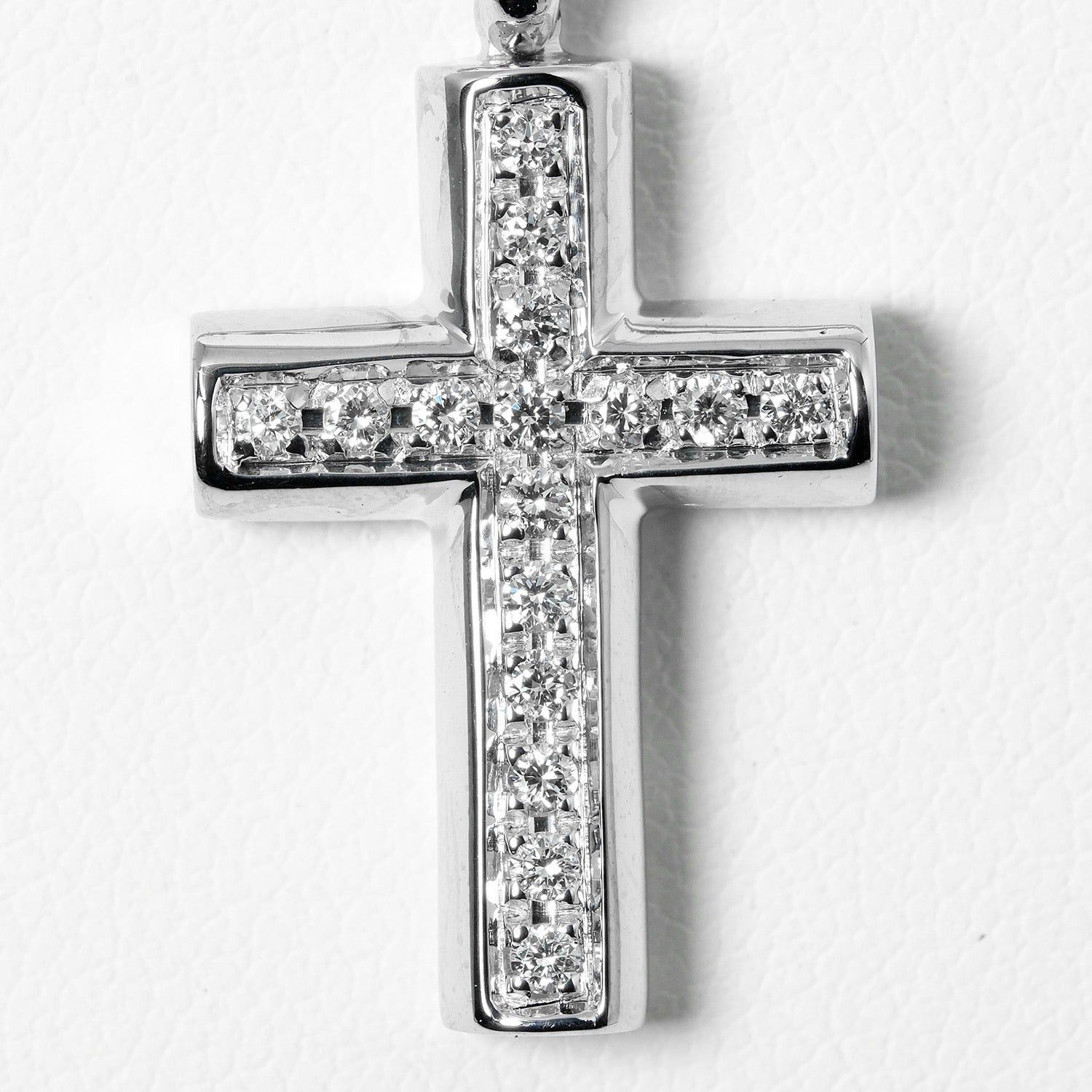 Bvlgari Bulgari Latin Cross Necklace necklace Size ONE SIZE - 3 Thumbnail