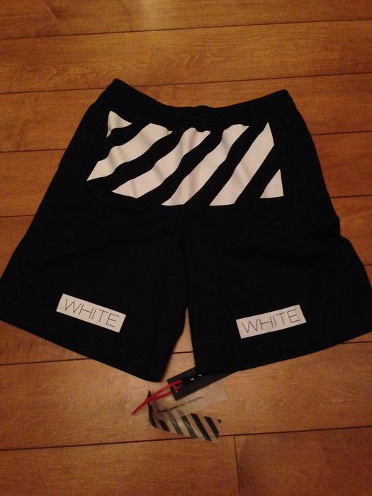 Off-White Off-White gym shorts Size US 32 / EU 48 - 1 Preview