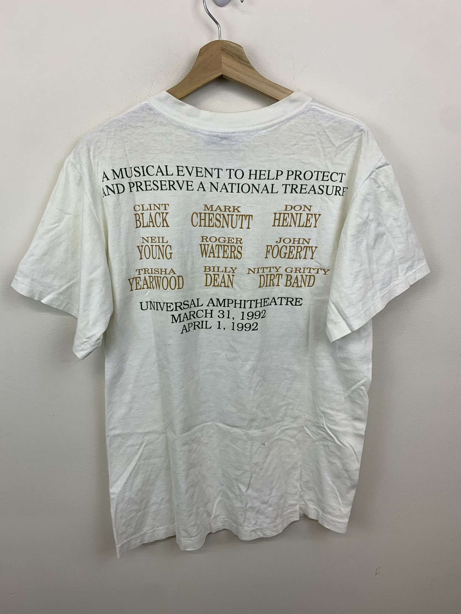 Other Vintage 1990s The Walden Woods Project Roger Waters Neil Young Rare Tee Size L Size US L / EU 52-54 / 3 - 4 Thumbnail
