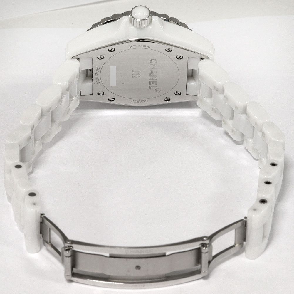Chanel Chanel Chanel White Mother of Pearl J12 Watch H2422 Ceramic Quartz H2422 Size ONE SIZE - 2 Thumbnail