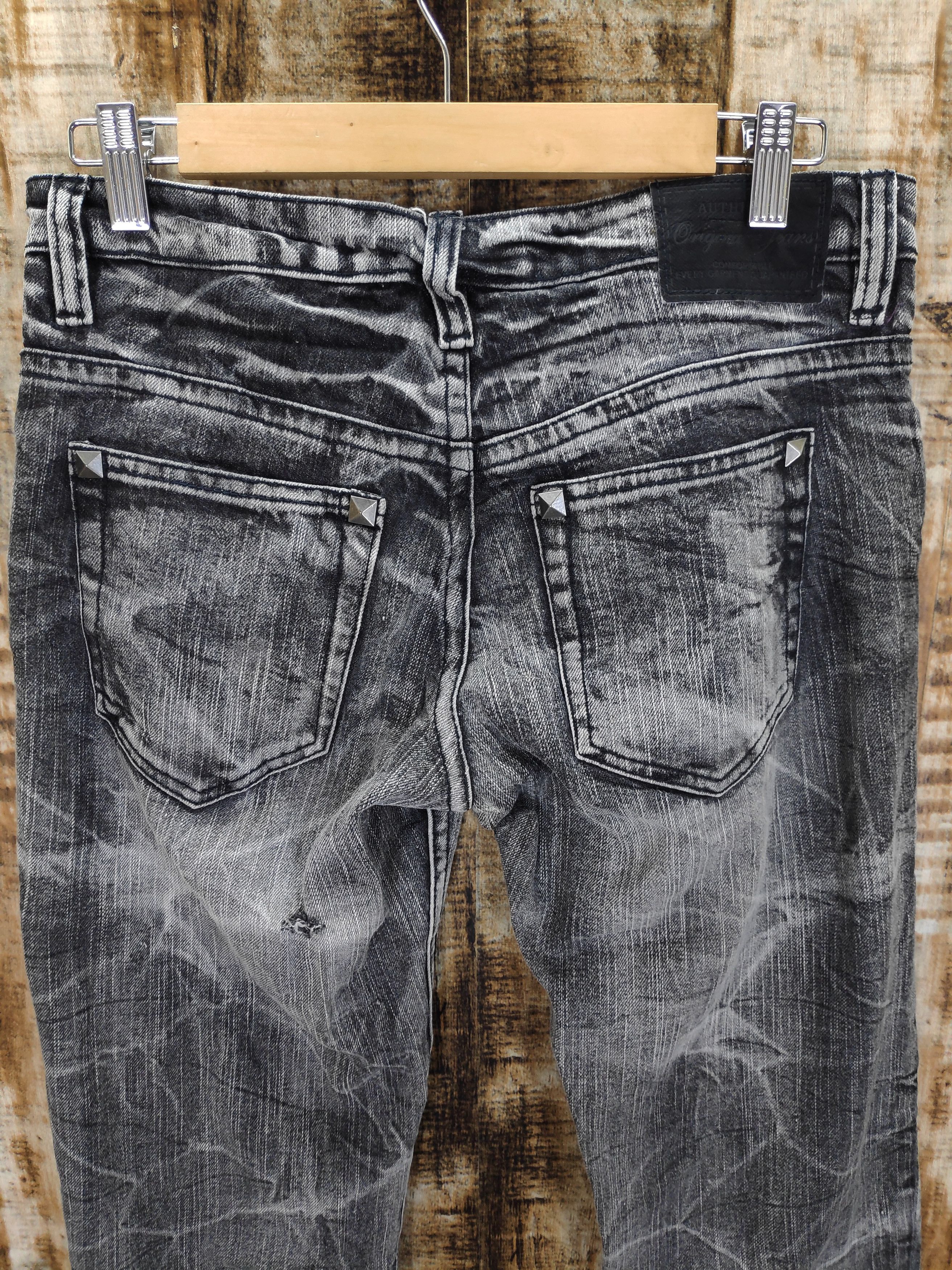 If Six Was Nine × Le Grande Bleu (L.G.B.) Vintage Standard Ripped Rockers Faded Black studded 32 Size US 32 / EU 48 - 10 Thumbnail