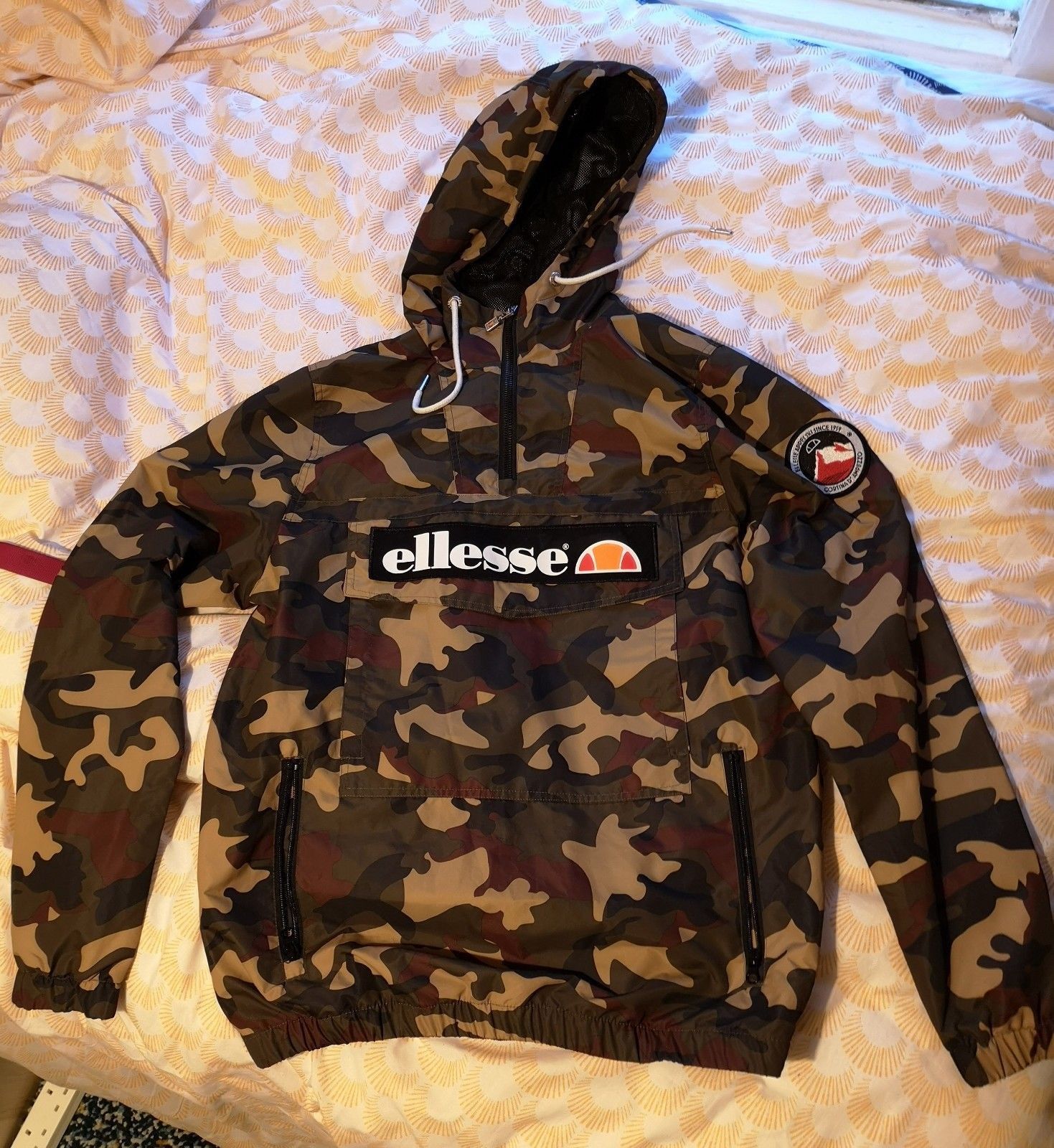 Ellesse jacket clearance camo