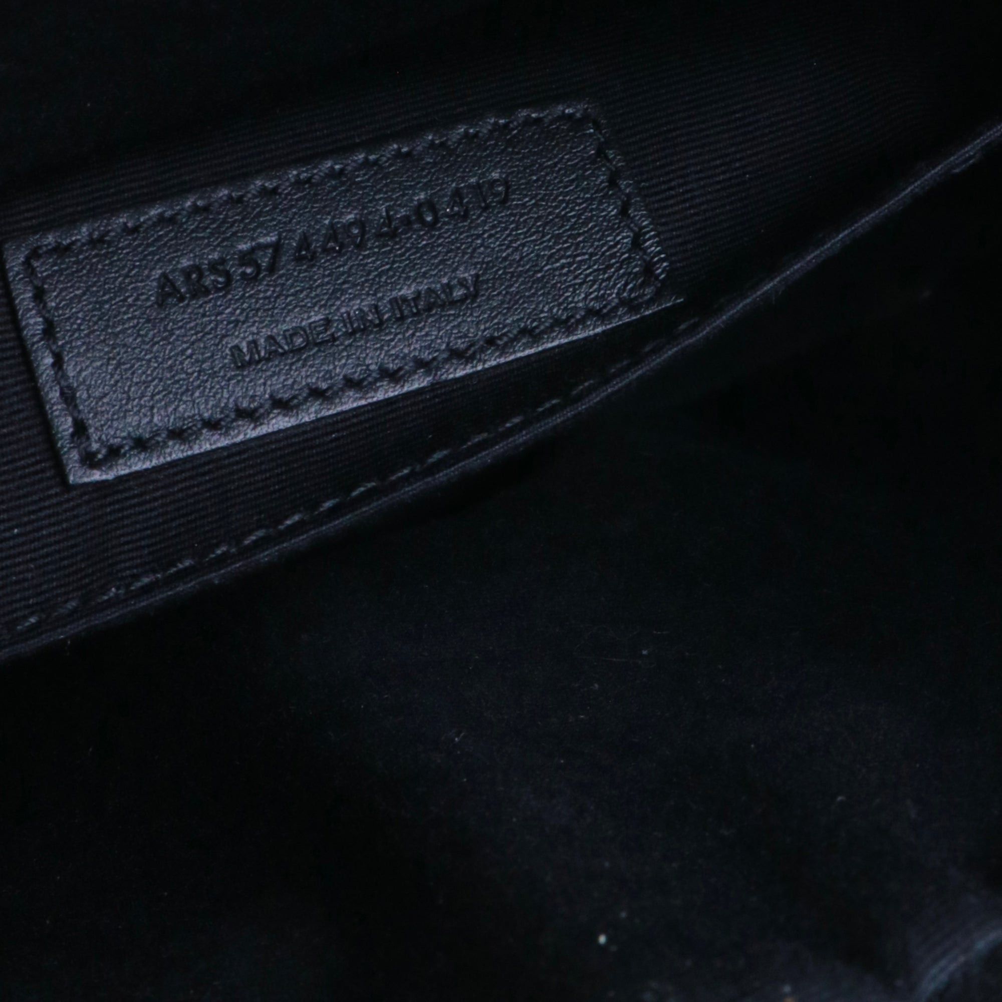 Saint Laurent Paris SAINT LAURENT - Lou Saint Laurent shoulder bag in neon yellow patent leather Size ONE SIZE - 10 Thumbnail