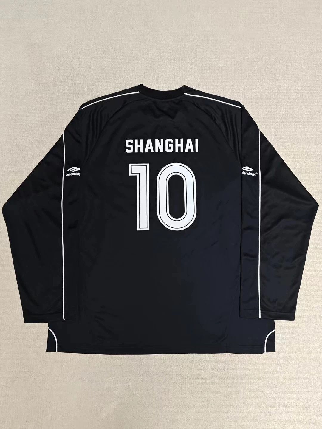 週間売れ筋 Balenciaga Balenciaga Football United Manchester 24ss トップス