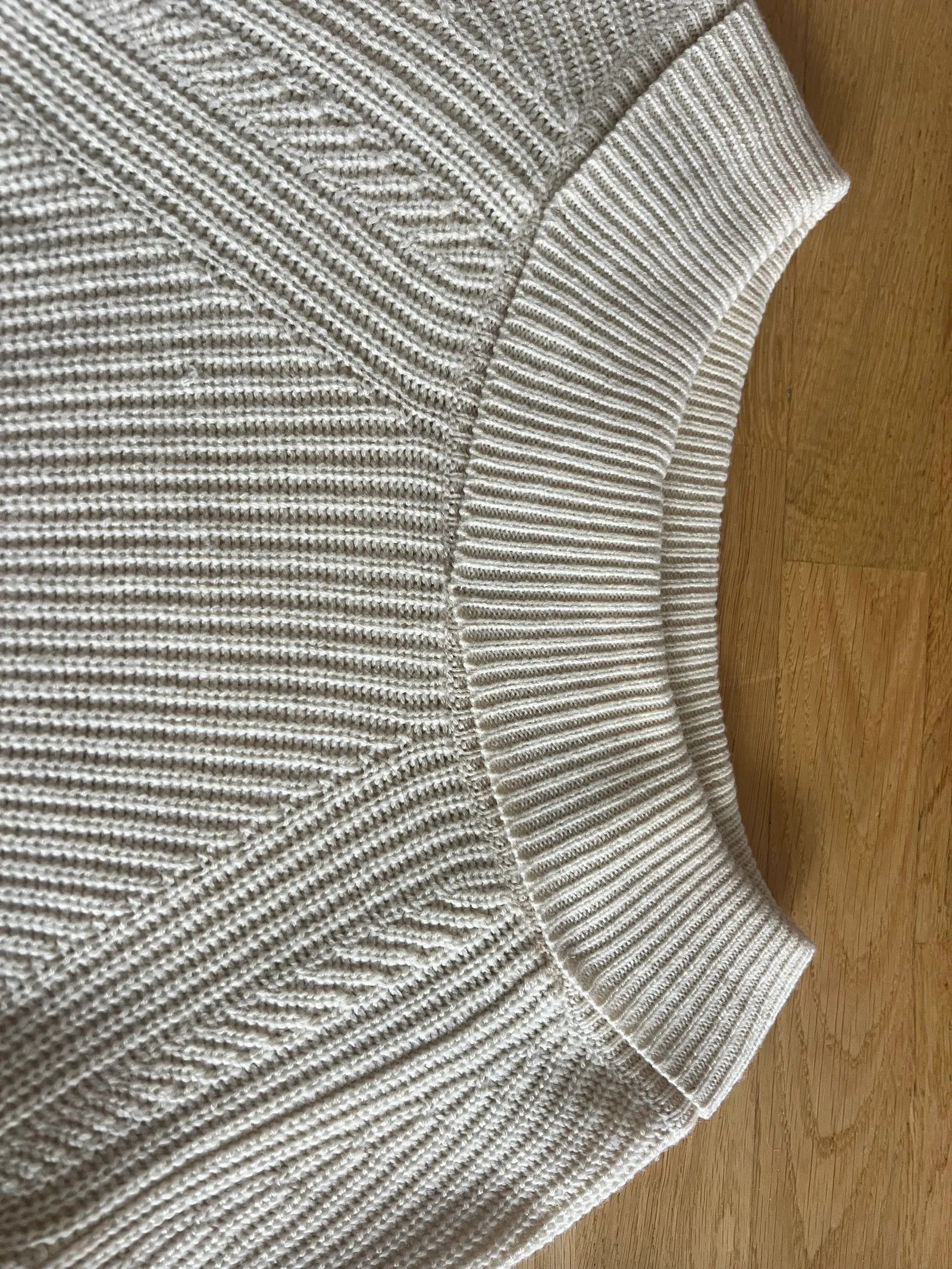Karen Millen Karen Millen Sweater Size XS / US 0-2 / IT 36-38 - 2 Thumbnail