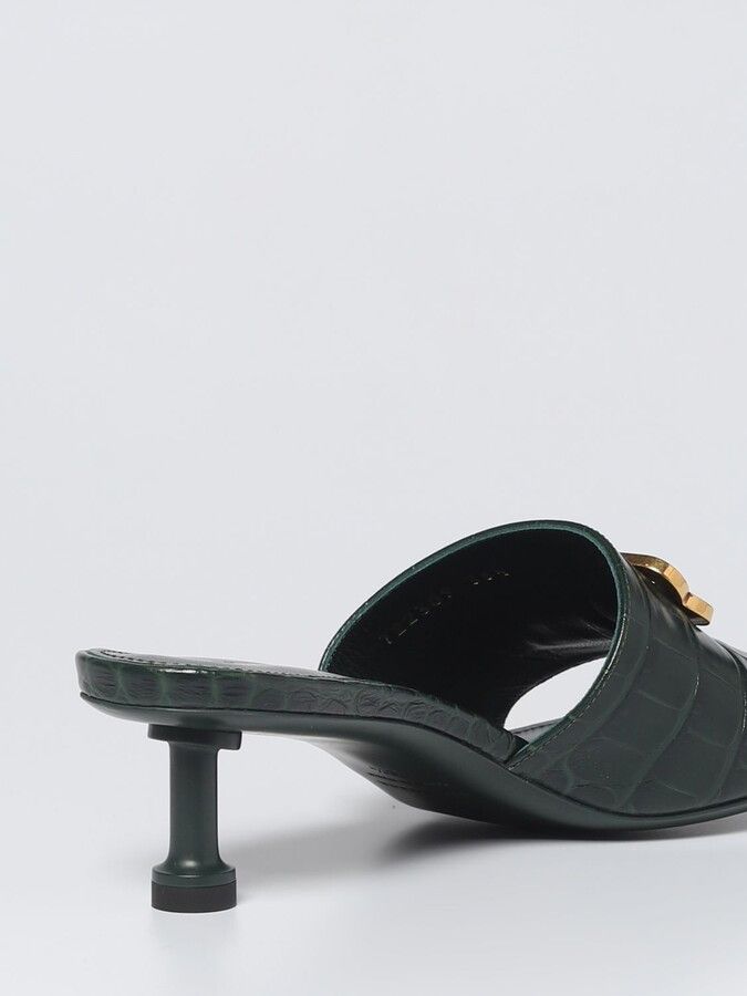 Balenciaga Balenciaga Groupie Sandals in crocodile print leather Size US 8 / IT 38 - 3 Thumbnail