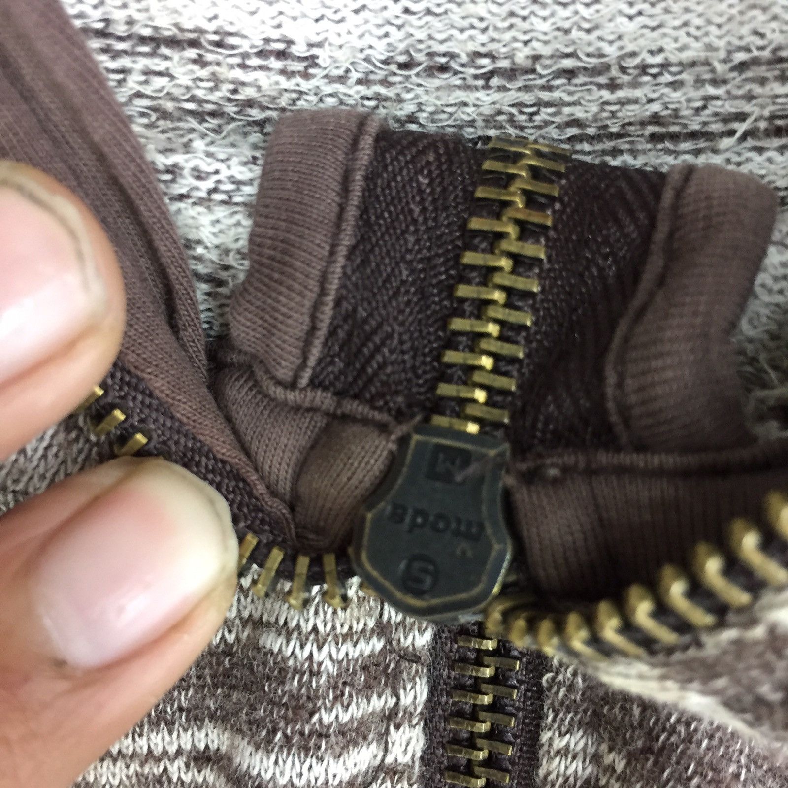 Hugo Boss Rare Design Size US L / EU 52-54 / 3 - 7 Thumbnail