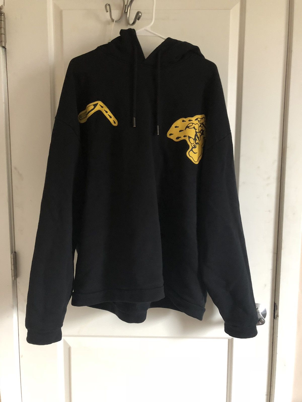 Off white horror hoodie on sale