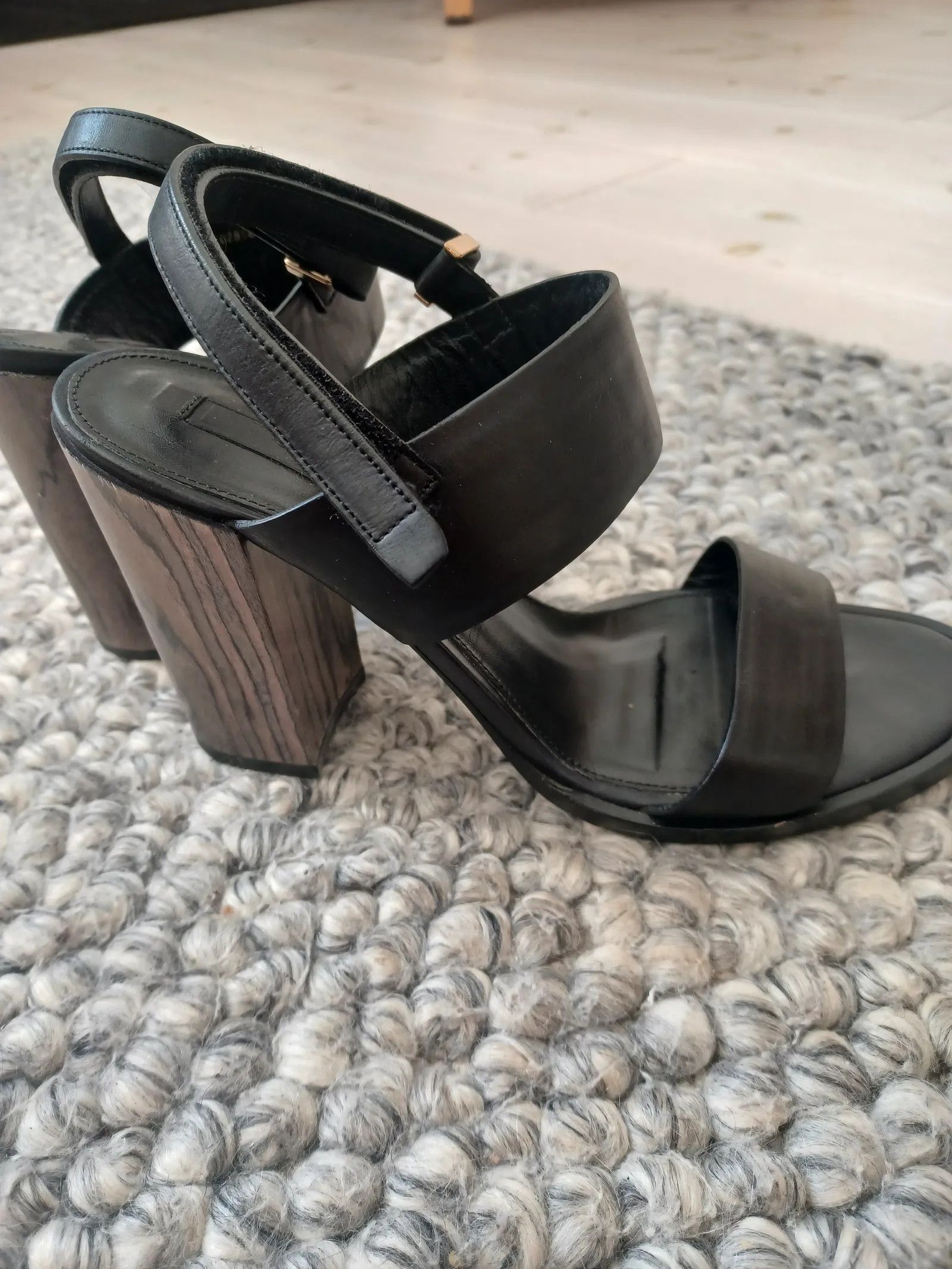 Hugo Boss Hugo boss Boss Savior Sandals Heels Size US 8 / IT 38 - 4 Thumbnail