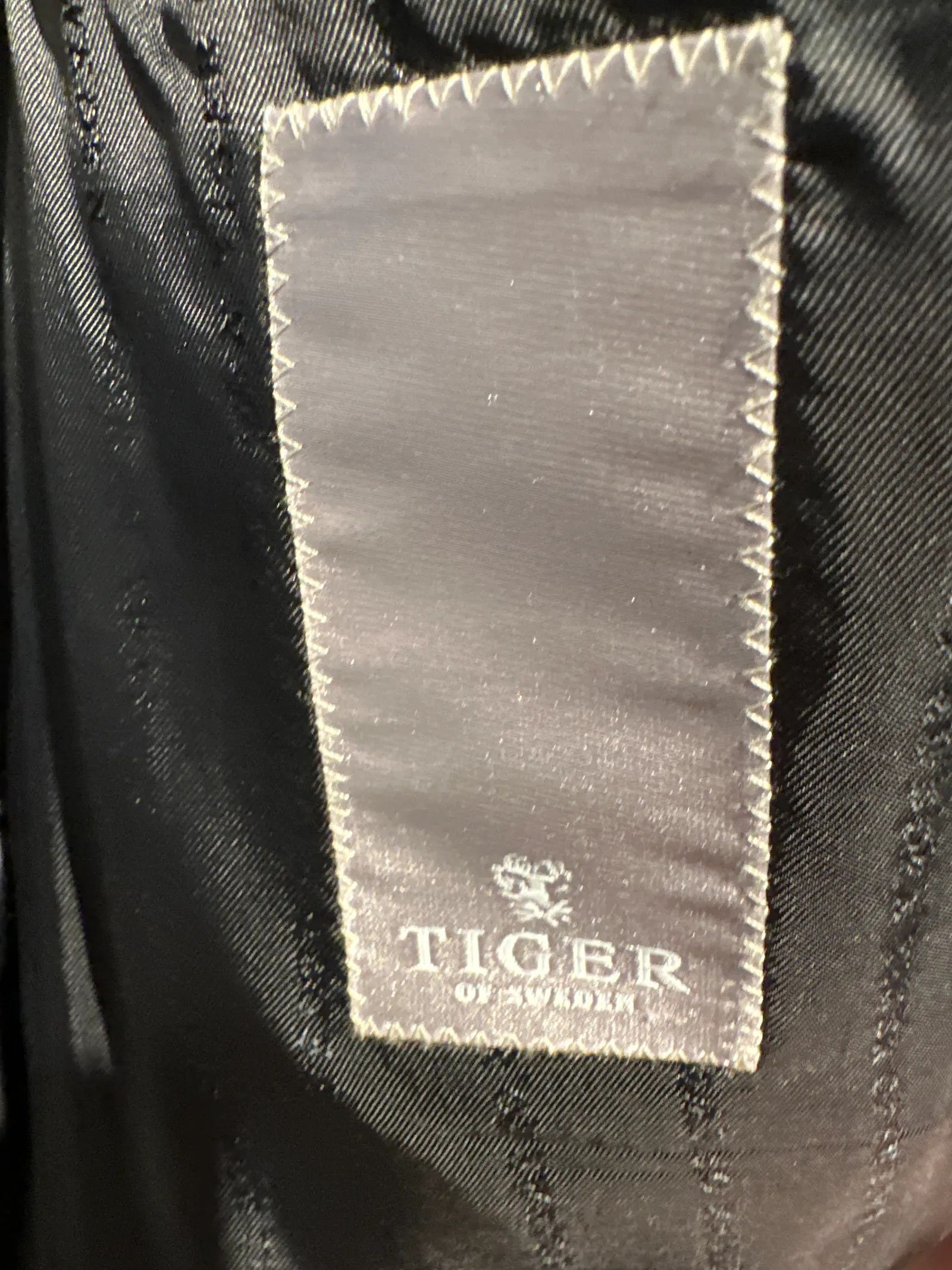 Tiger of Sweden Tiger of Sweden Smiths suit Suit Size 40R - 2 Thumbnail