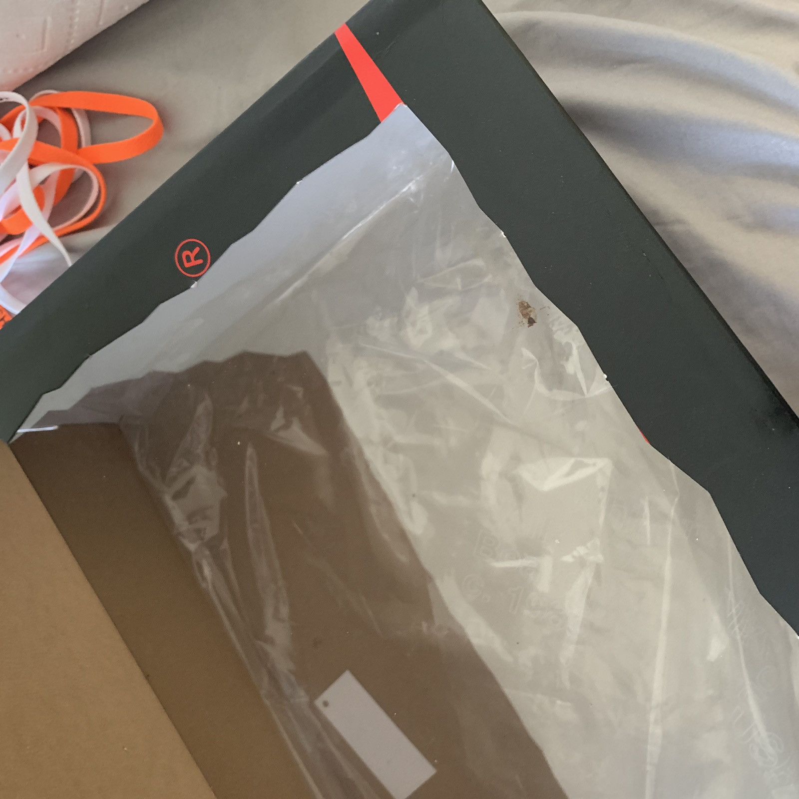 Nike × Off-White Nike x Off-White Jordan 1 Retro UNC Size US 10.5 / EU 43-44 - 9 Thumbnail