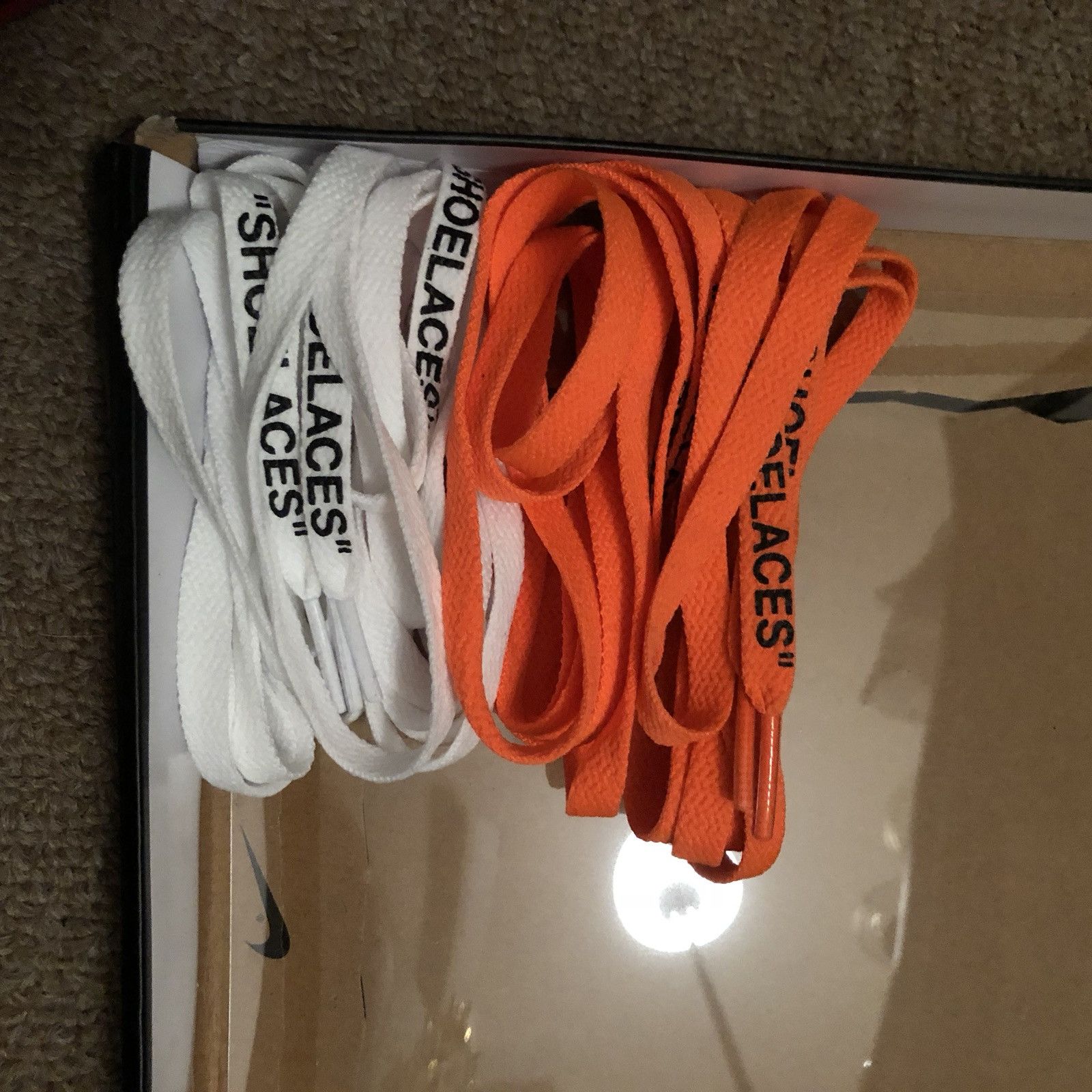 Nike × Off-White Nike x Off-White Jordan 1 Retro UNC Size US 10.5 / EU 43-44 - 4 Thumbnail