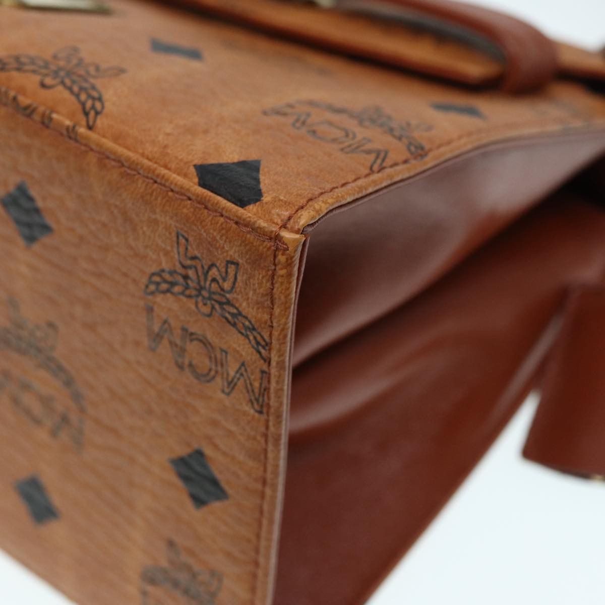 MCM Visetos Brown Canvas Handbag (Pre-Owned) Size ONE SIZE - 20 Thumbnail