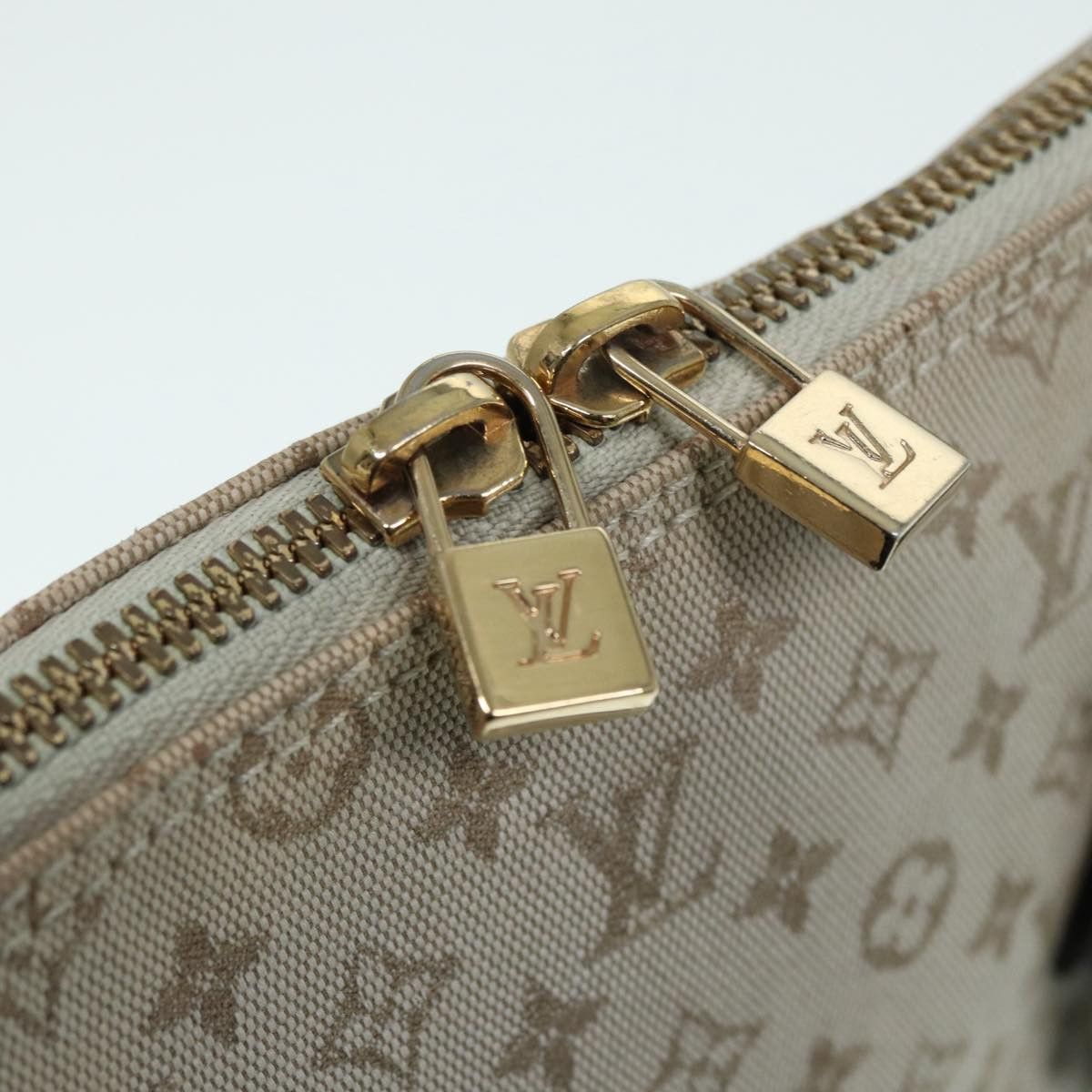 Louis Vuitton Louis Vuitton Alma long handbag Size ONE SIZE - 21 Thumbnail