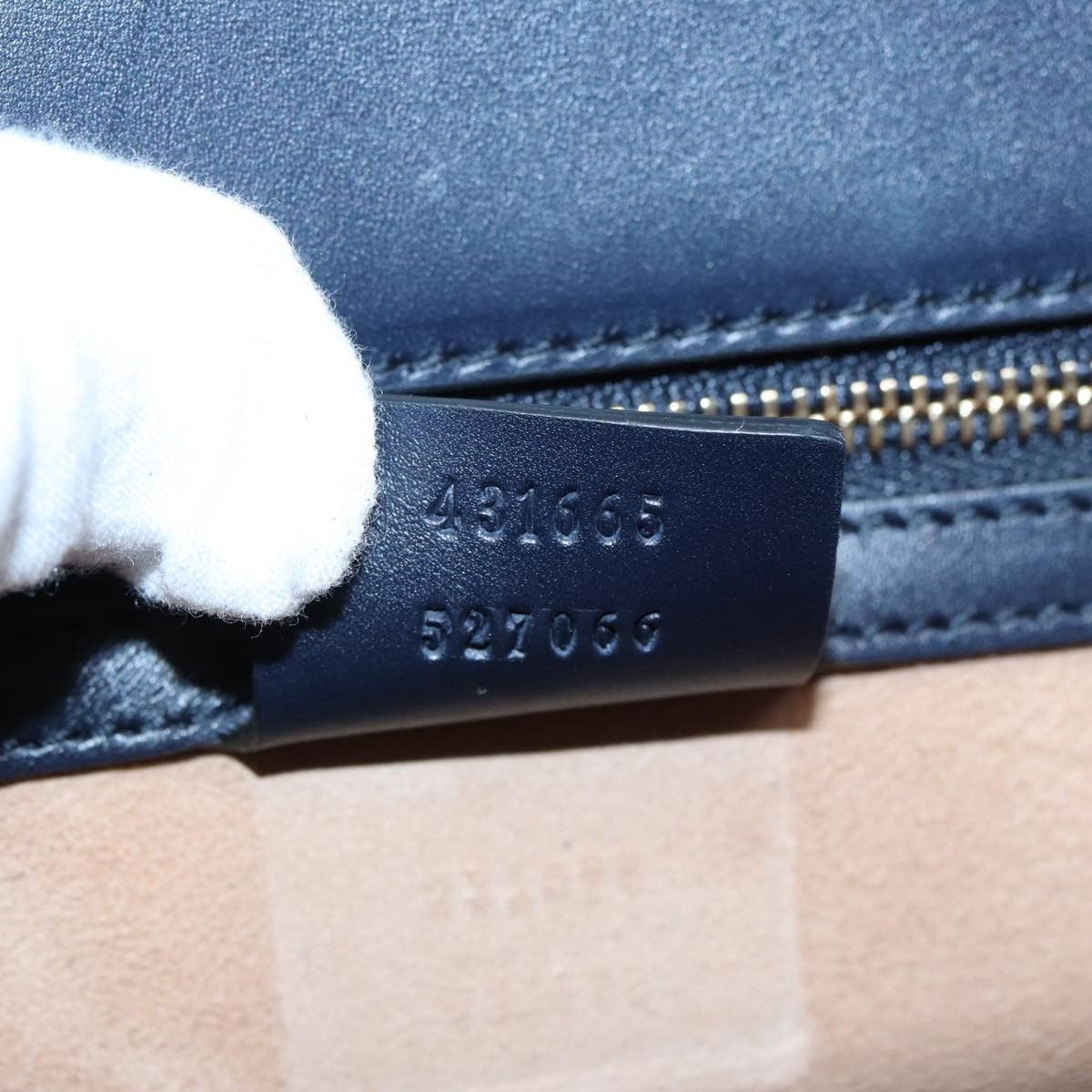 Gucci Sylvie Black Leather Handbag (Pre-Owned) Size ONE SIZE - 8 Thumbnail