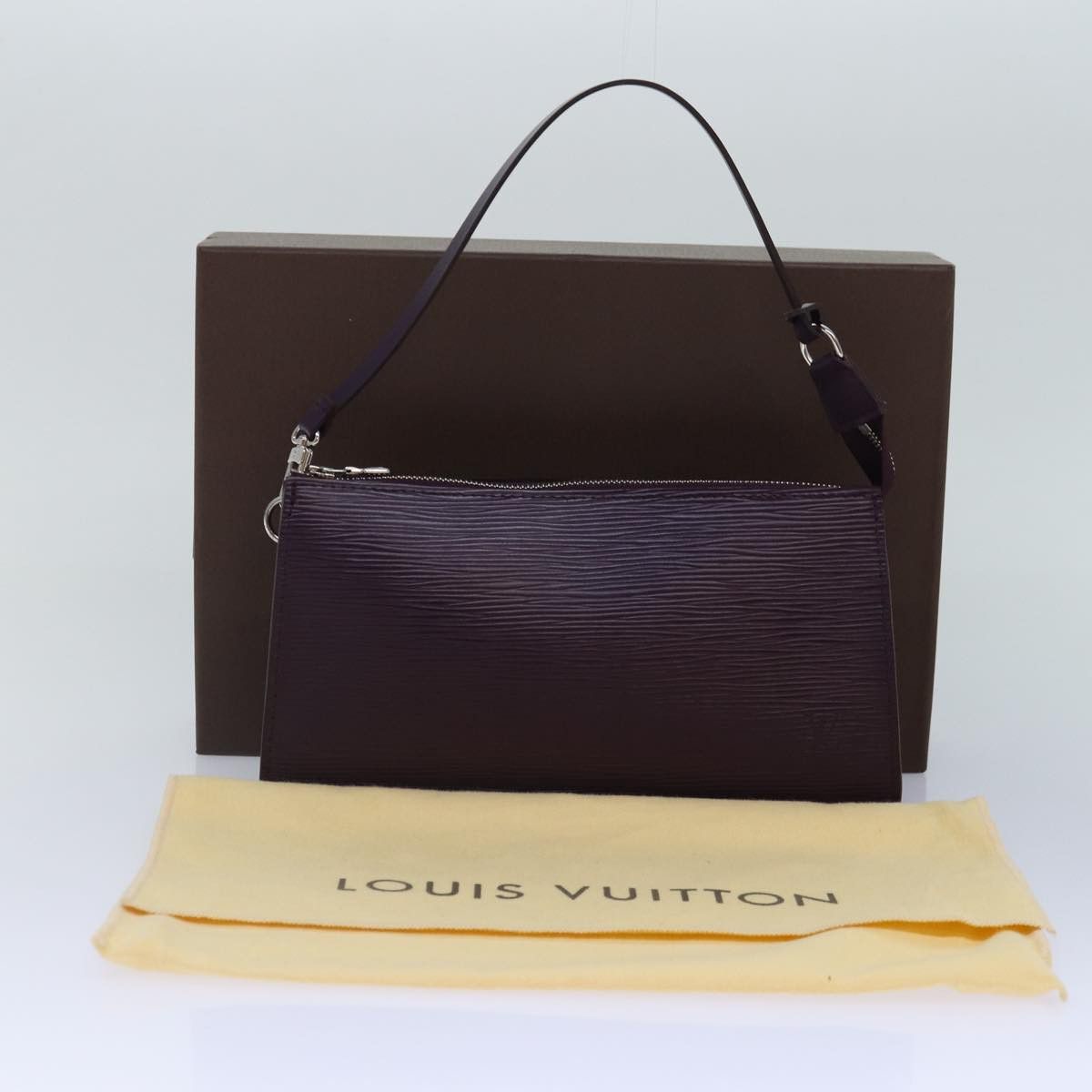 Louis Vuitton Pochette Accessoire Purple Leather Clutch Bag (Pre-Owned) Size ONE SIZE - 9 Thumbnail