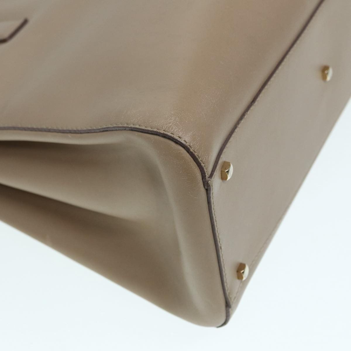 Salvatore Ferragamo Gancini Beige Leather Shoulder Bag (Pre-Owned) Size ONE SIZE - 10 Thumbnail