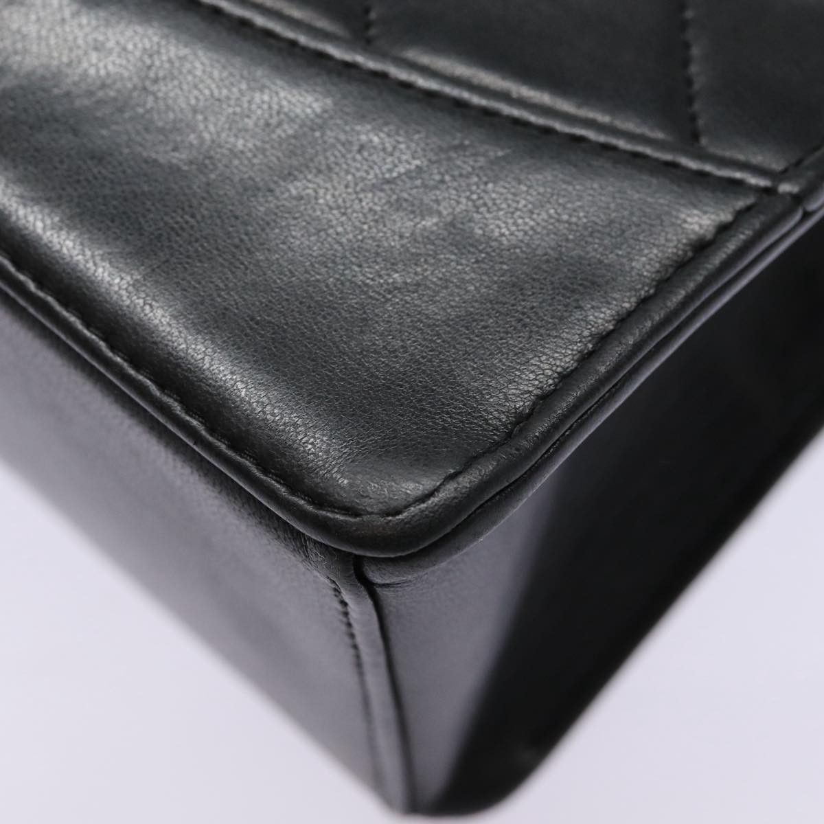 Chanel Single Flap Black Leather Shoulder Bag (Pre-Owned) Size ONE SIZE - 17 Thumbnail