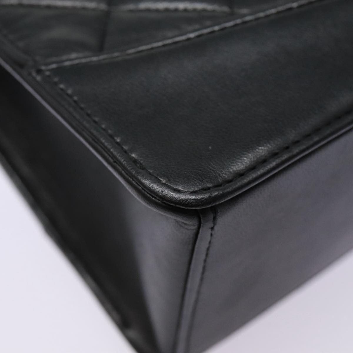 Chanel Single Flap Black Leather Shoulder Bag (Pre-Owned) Size ONE SIZE - 14 Thumbnail