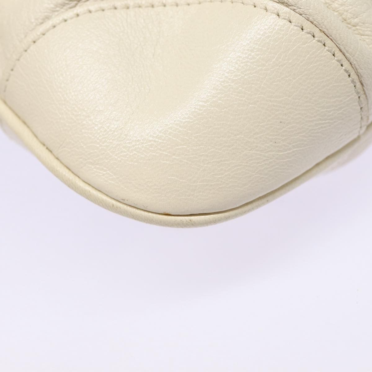 Salvatore Ferragamo Marisa White Leather Handbag (Pre-Owned) Size ONE SIZE - 16 Thumbnail