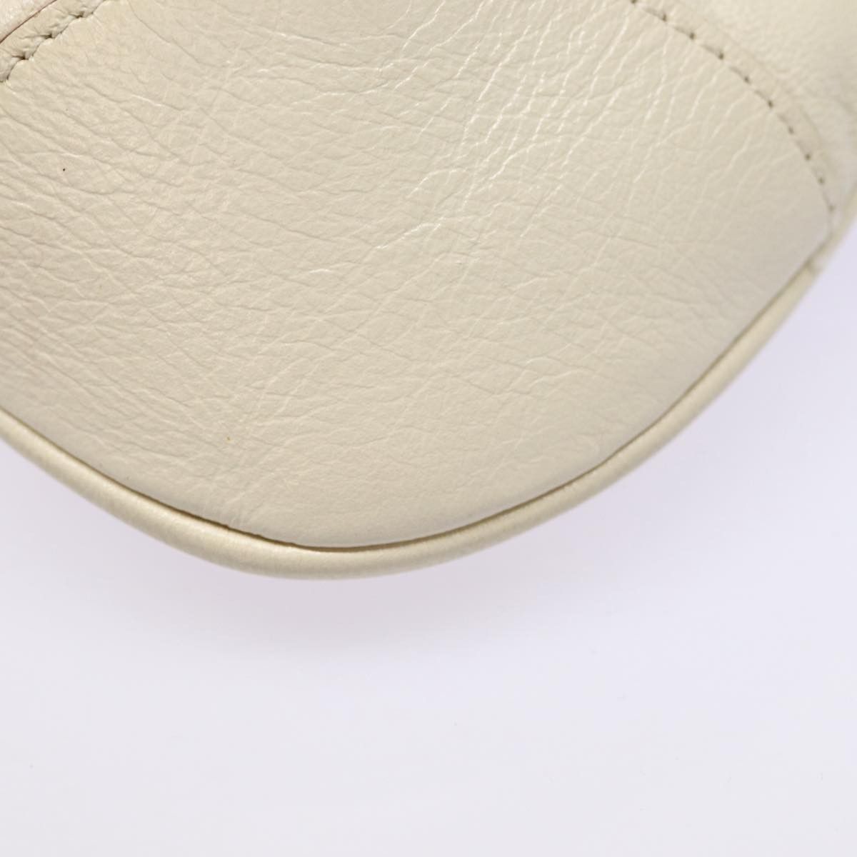 Salvatore Ferragamo Marisa White Leather Handbag (Pre-Owned) Size ONE SIZE - 17 Thumbnail