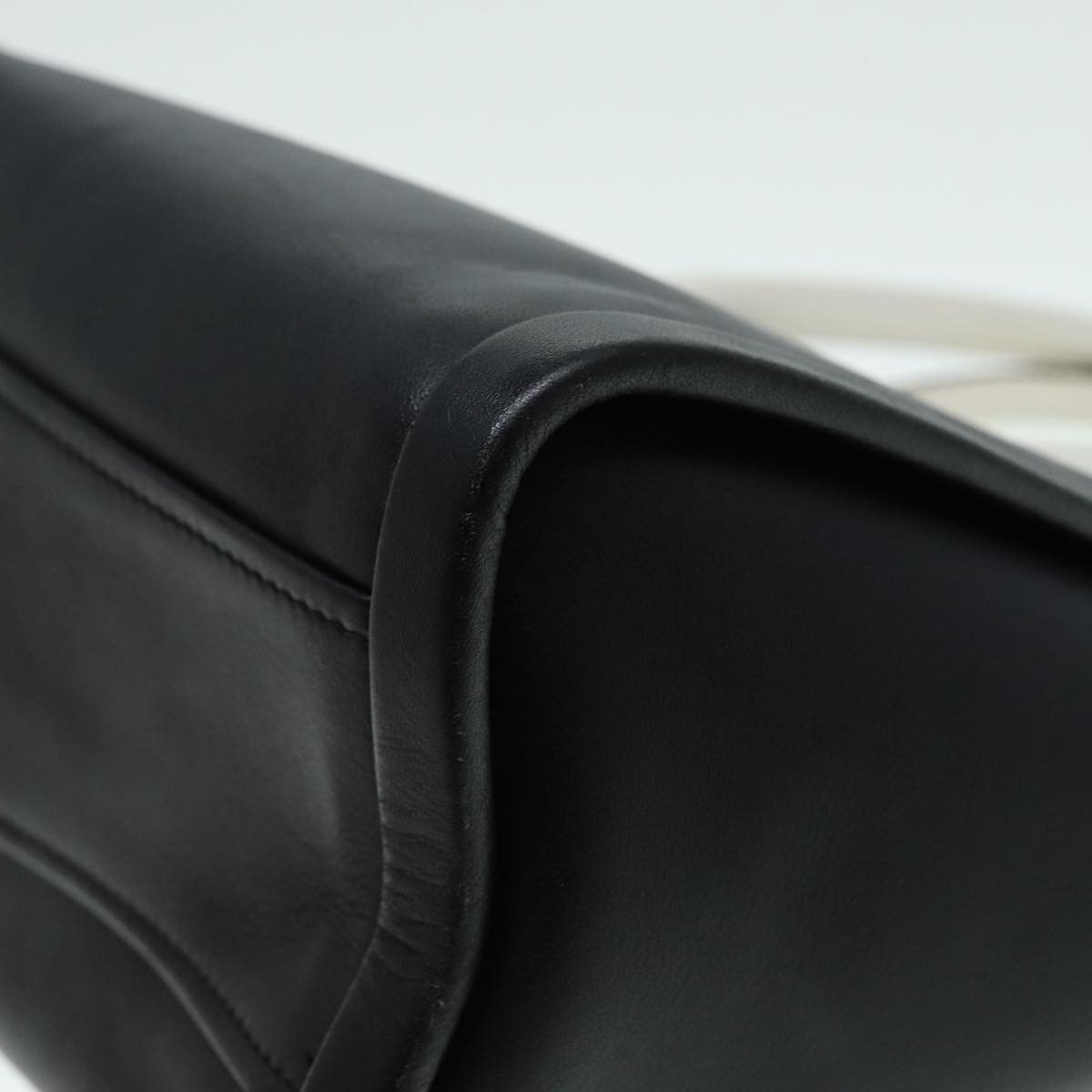 Prada Concept Black Leather Handbag (Pre-Owned) Size ONE SIZE - 17 Thumbnail