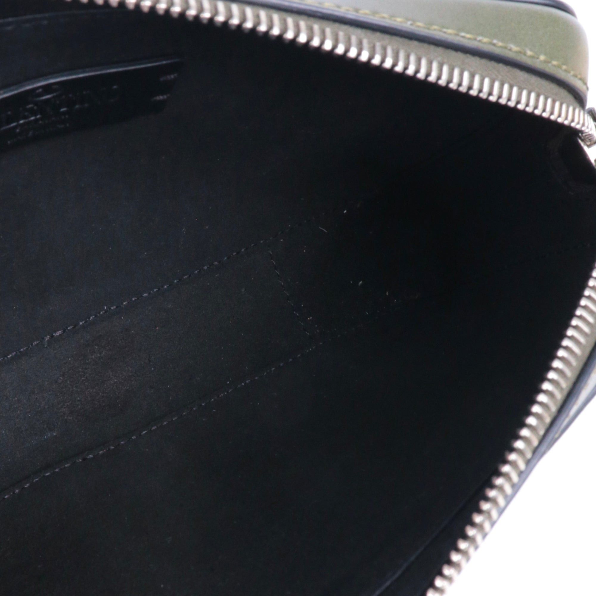 Valentino VALENTINO - Valentino VSling shoulder bag in khaki smooth leather Size ONE SIZE - 9 Thumbnail