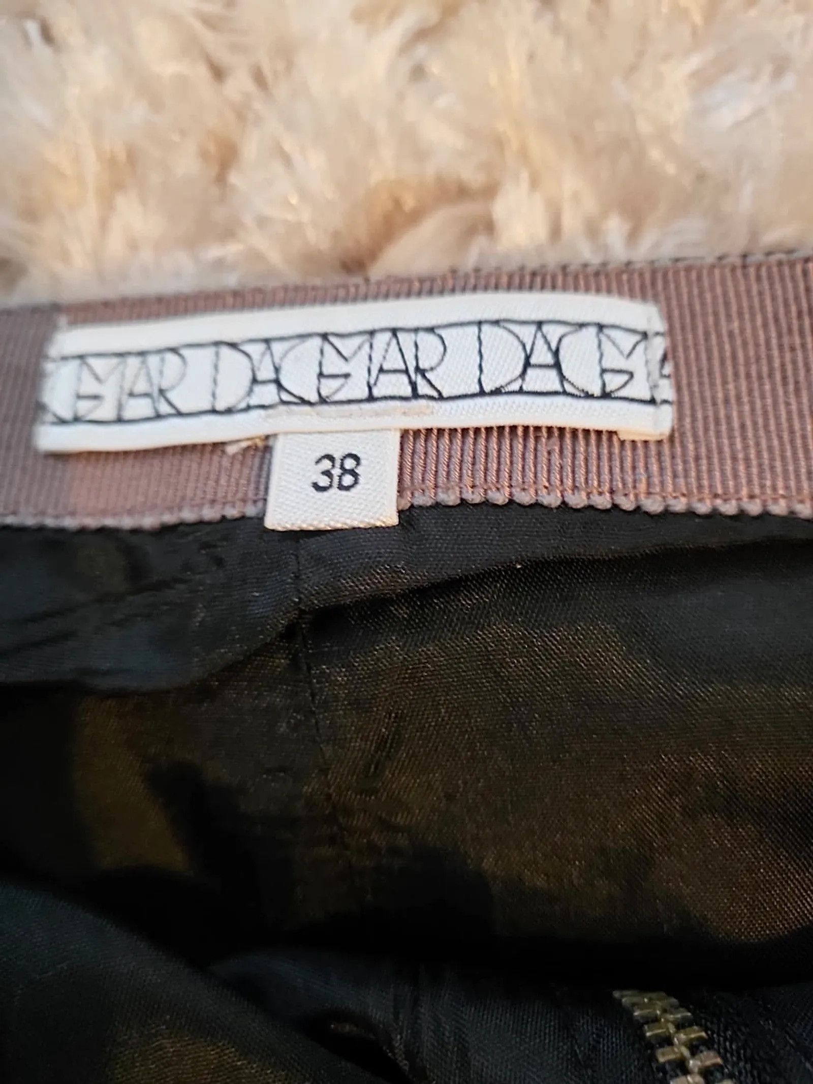 Dagmar Dagmar Skirt Size 27" / US 4 / IT 40 - 4 Thumbnail