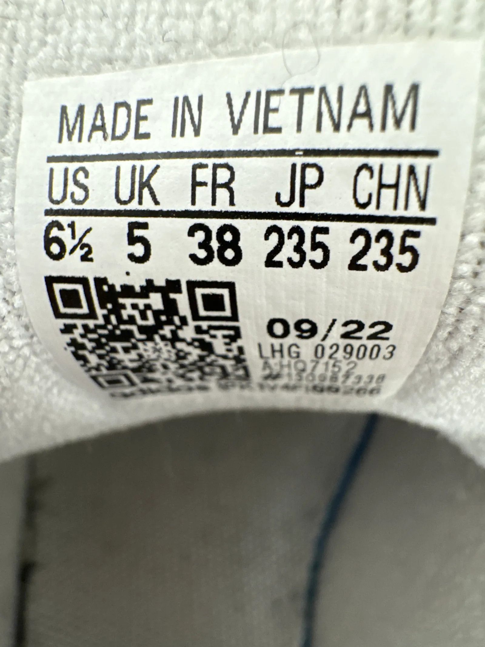 Adidas Adidas Adidas 2009 Sneakers Size US 8 / IT 38 - 5 Thumbnail