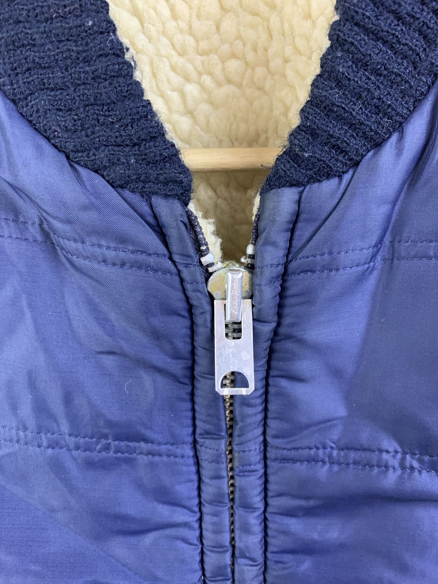 Vintage Vintage 1990s Sherpa Lined Polyester Vest Size S Size US S / EU 44-46 / 1 - 2 Thumbnail