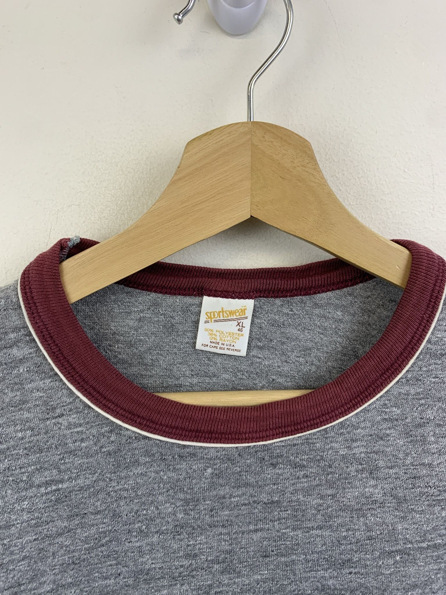 Other Vintage 1980s Hershey's Chocolate Single Stitch Tee Size XL Size US L / EU 52-54 / 3 - 2 Thumbnail