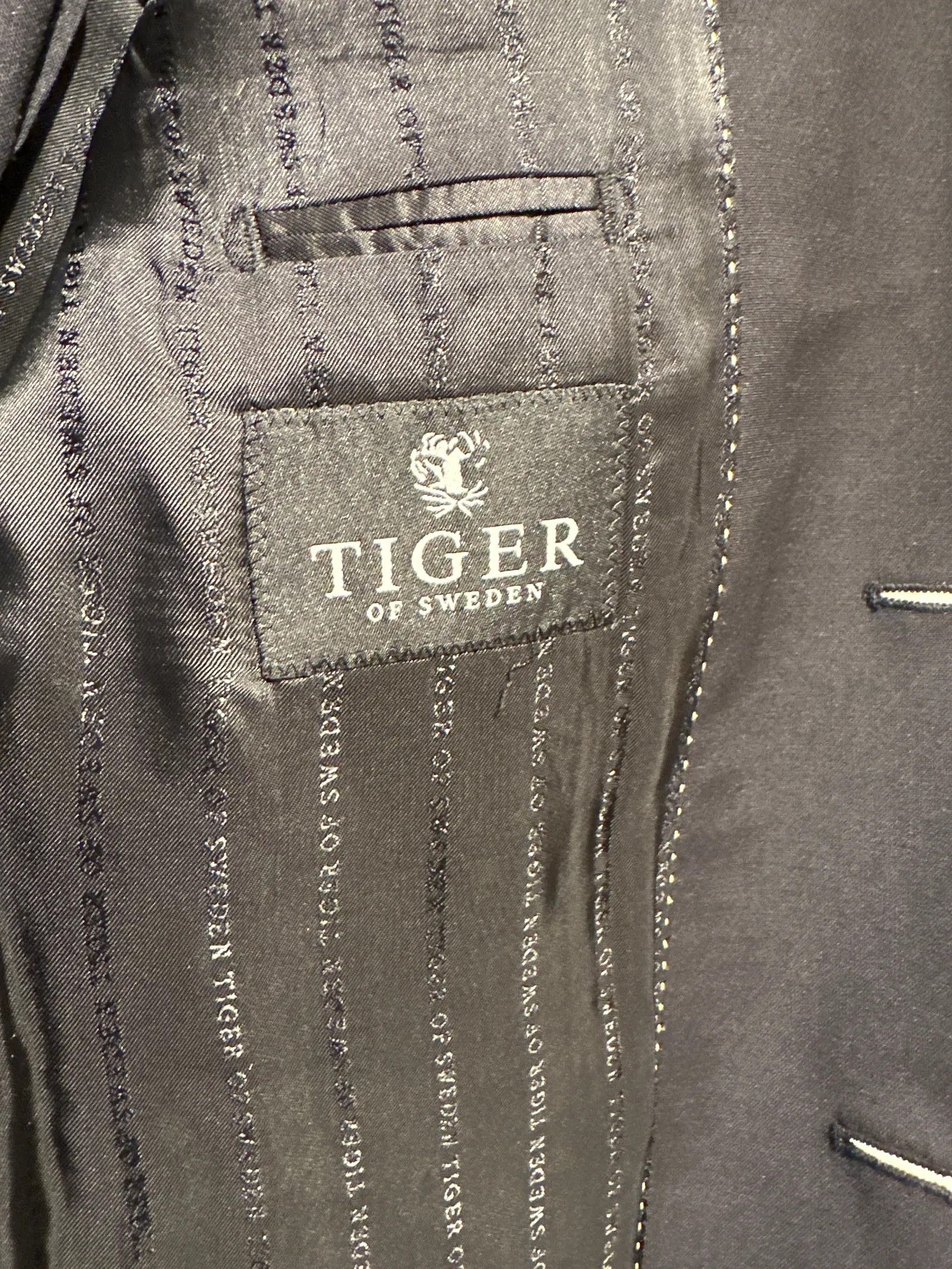 Tiger of Sweden Tiger of Sweden Kalkin KB Suit Size 40R - 2 Thumbnail